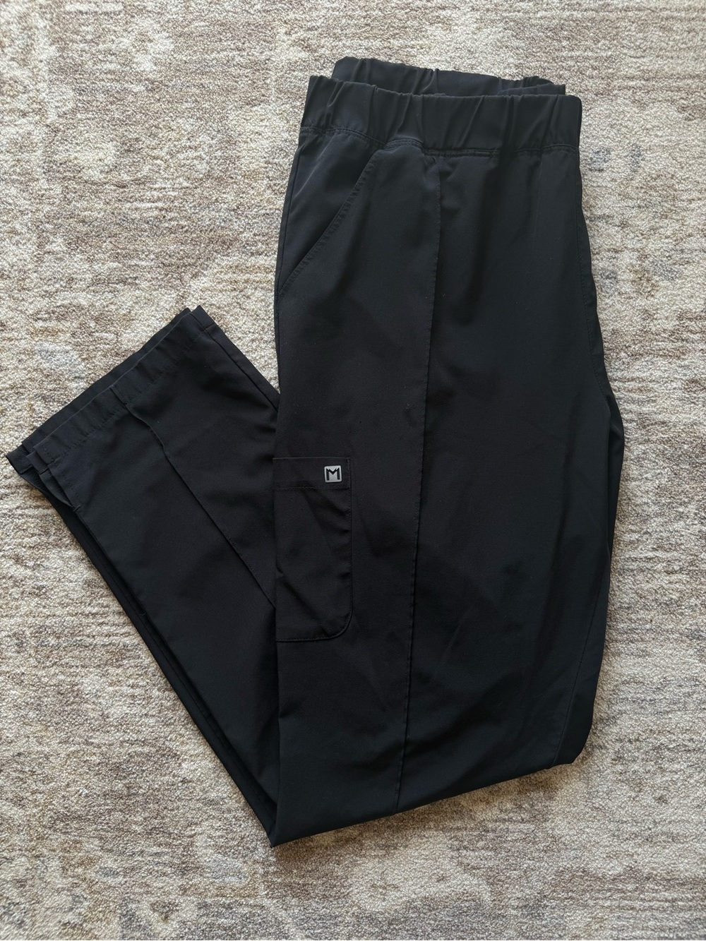 Maevn Women’s Black Scrub Pants